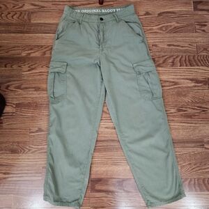 Homeboy Loud Couture Cargo Pants Size 27/30 in color Olive